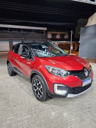 RENAULT CAPTUR 2.0 16V HI-FLEX INTENSE AUTOMÁTICO RENAULT CAPTUR 2.0 16V HI-FLEX INTENSE AUTOMÁTICO